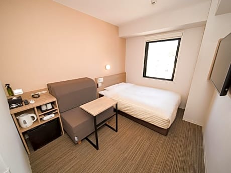 Connecting Room - Non-Smoking