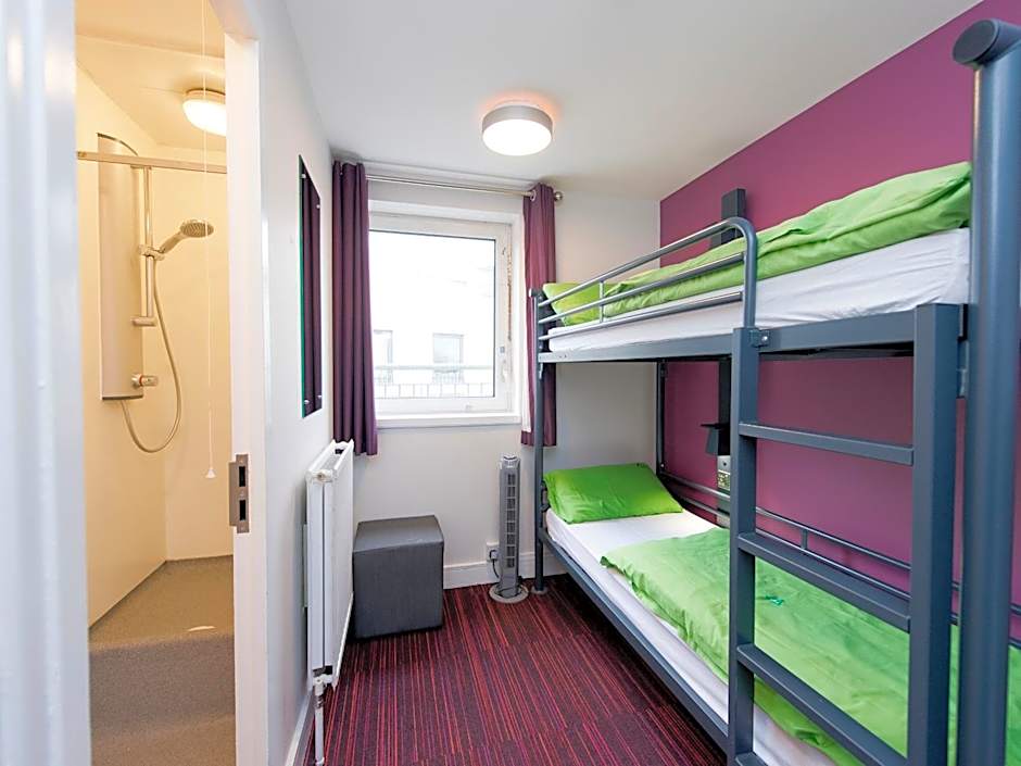 YHA London Thameside