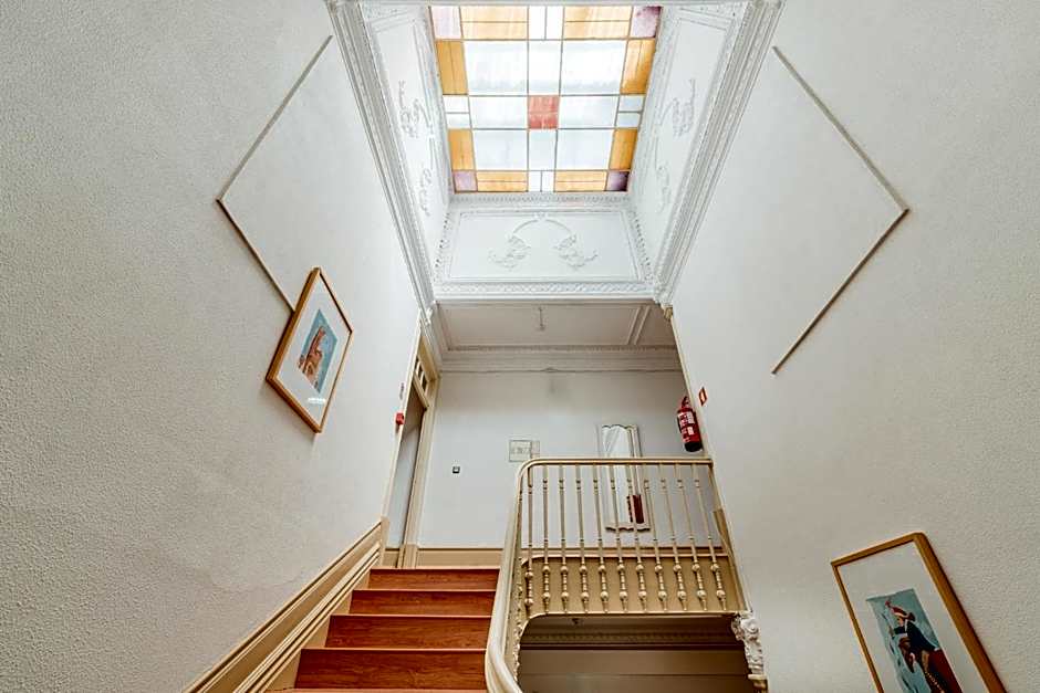 SwissPorto Guest House