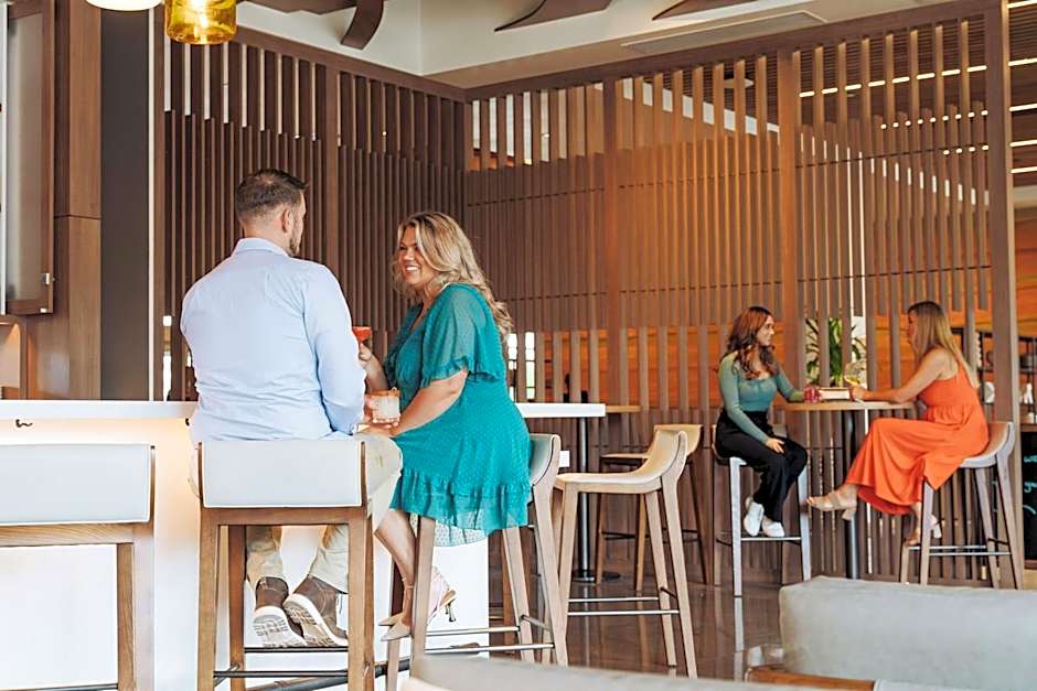 Element Reno Experience District