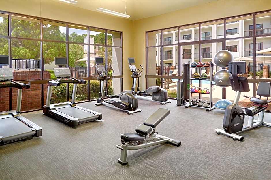 Courtyard by Marriott Atlanta Executive Park/Emory