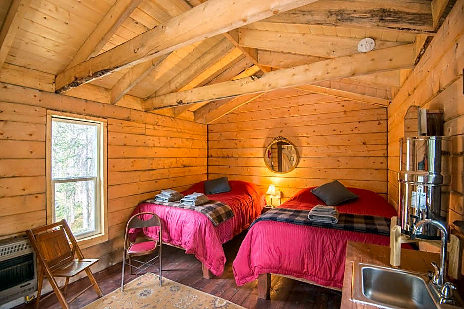 Blackburn Cabins - McCarthy, Alaska