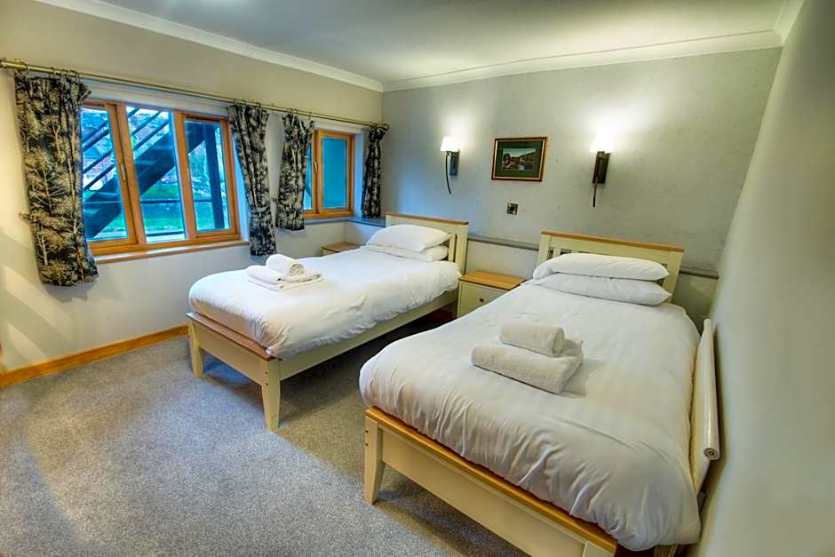 The Elephant & Castle Hotel