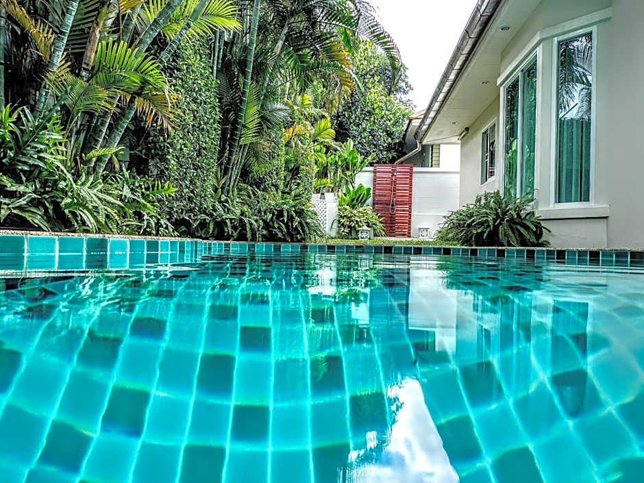 Leelawadee Pool Villa BBQ&Pool party