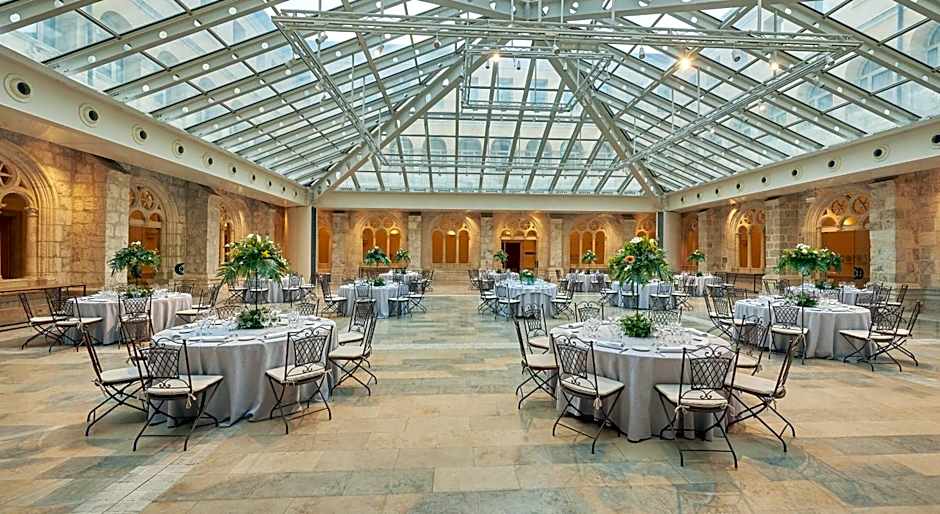 NH Collection Palacio De Burgos