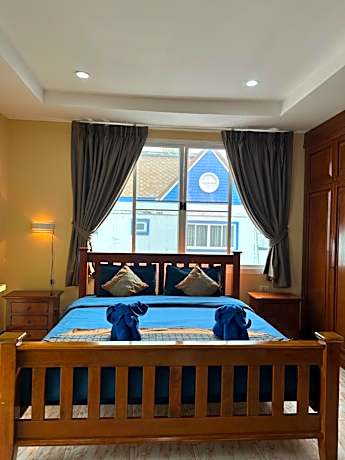 BT hotel Kata Beach