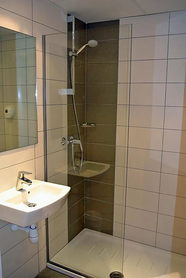 Premiere Classe Saint Etienne - AÃ©roport BouthÃ©on