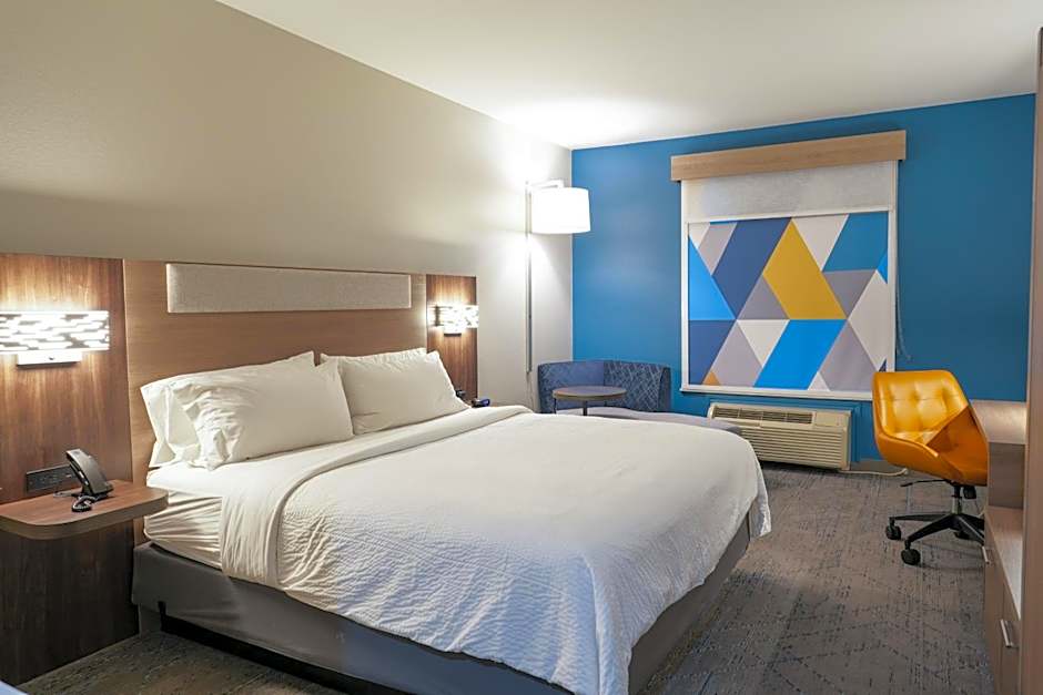 Holiday Inn Express Hotel & Suites Cedar Hill By IHG
