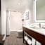 Four Points By Sheraton Hotel & Suites San Francisco Airport