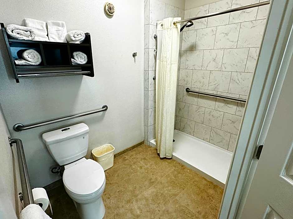 Quality Inn Near Seaworld