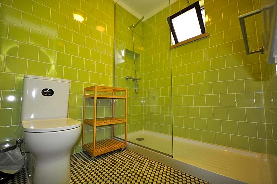 Private Pool villa, Walking distance to the centre, Golf Facing