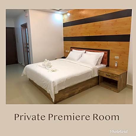 Premier King Room