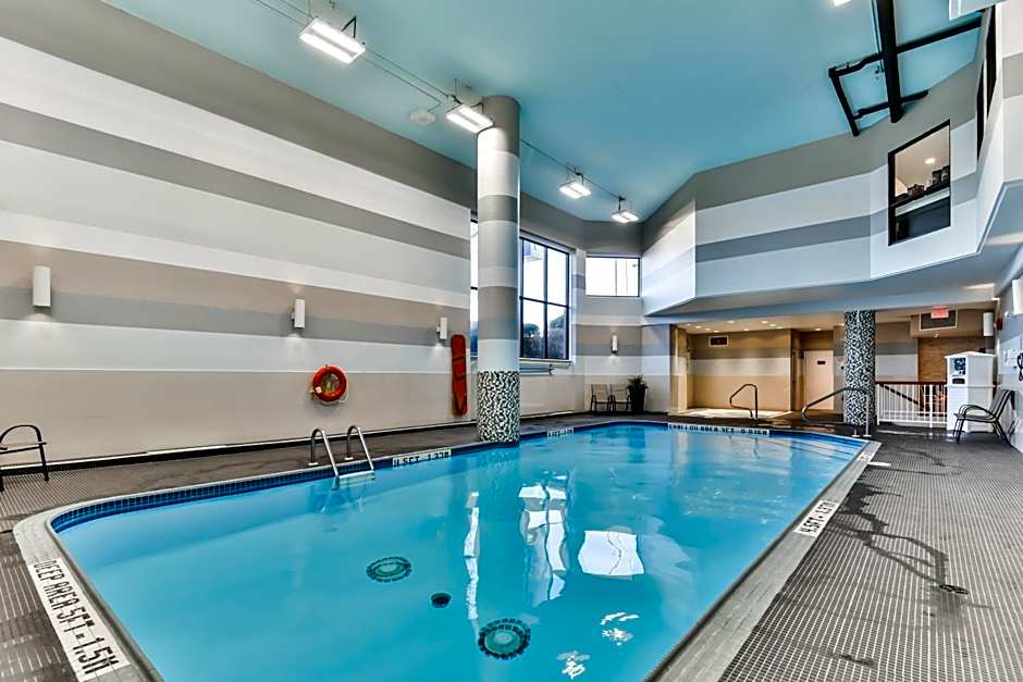 Best Western Plus Cambridge Hotel