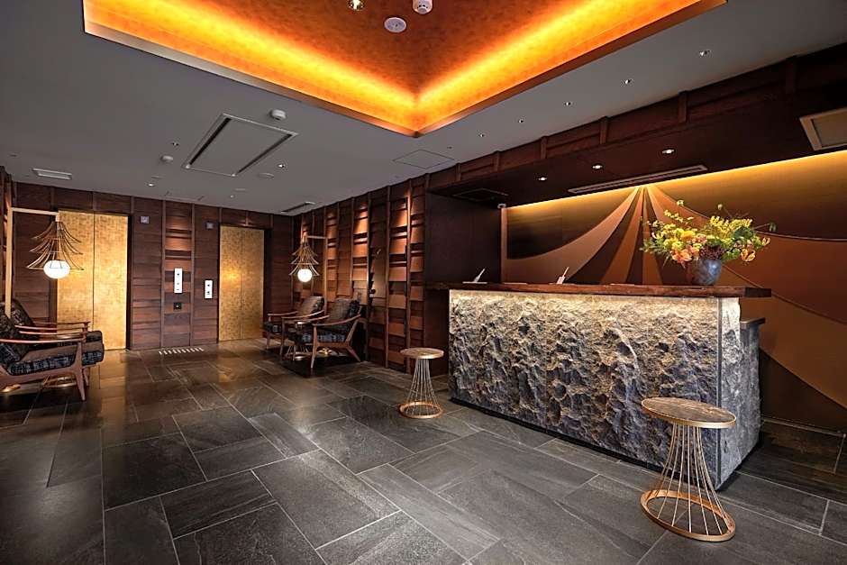 Minn Kanazawa