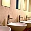 Toranomon Station Bnbplus Capsule Hotel