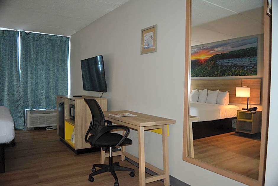 Days Inn by Wyndham Syracuse