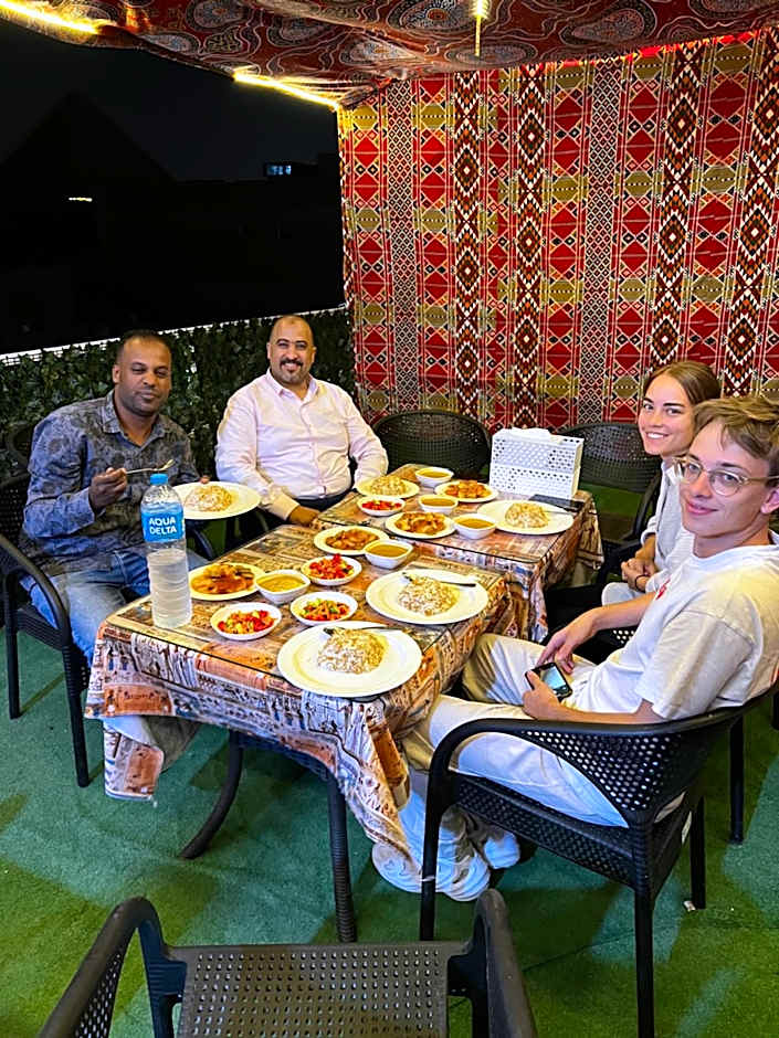 2 Jana Pyramids view inn