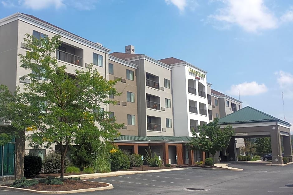 Courtyard Altoona