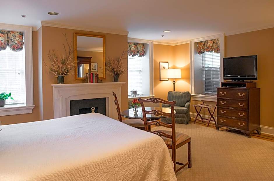 John Rutledge House Inn