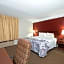 Red Roof Inn & Suites Hazleton