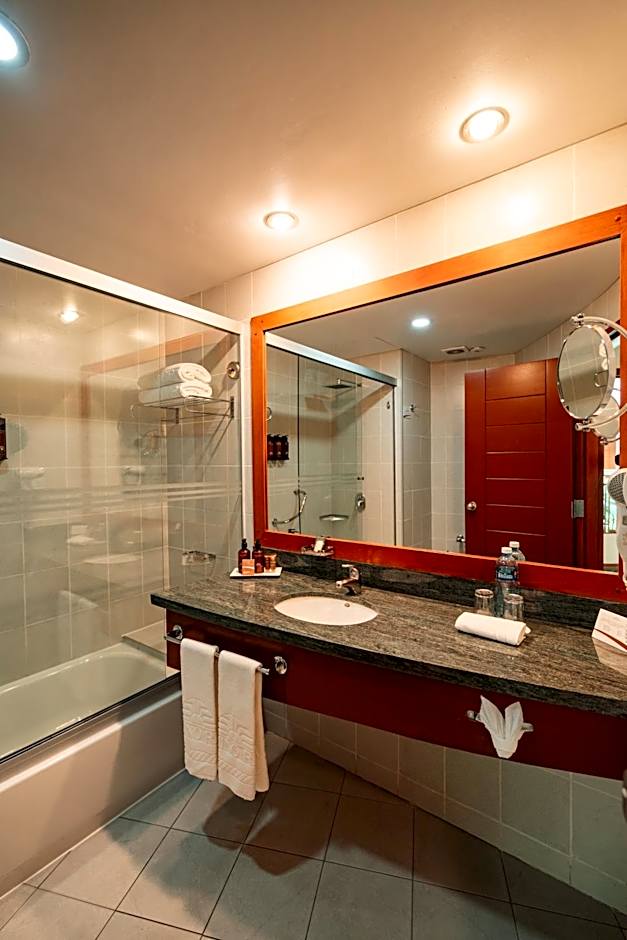 Suites Camino Real