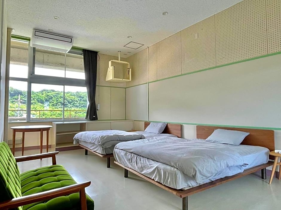 LivingAnywhere Commonsうるま twin bed room - Vacation STAY 88989v