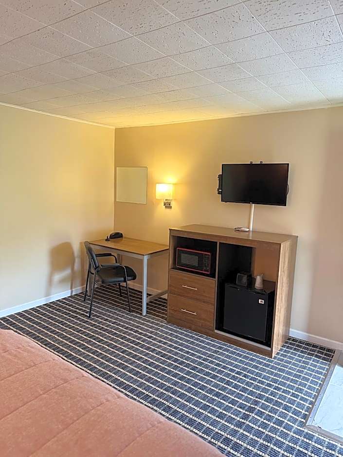 Boone trail inn