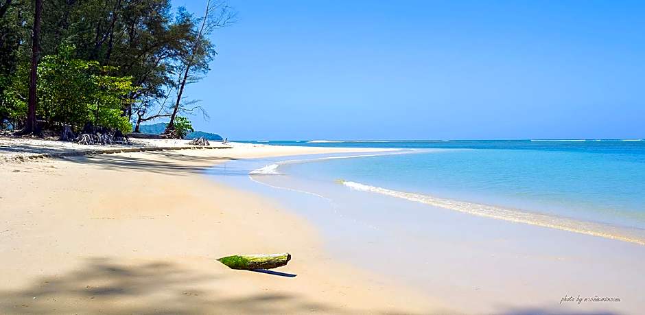 Phuket Airport Place