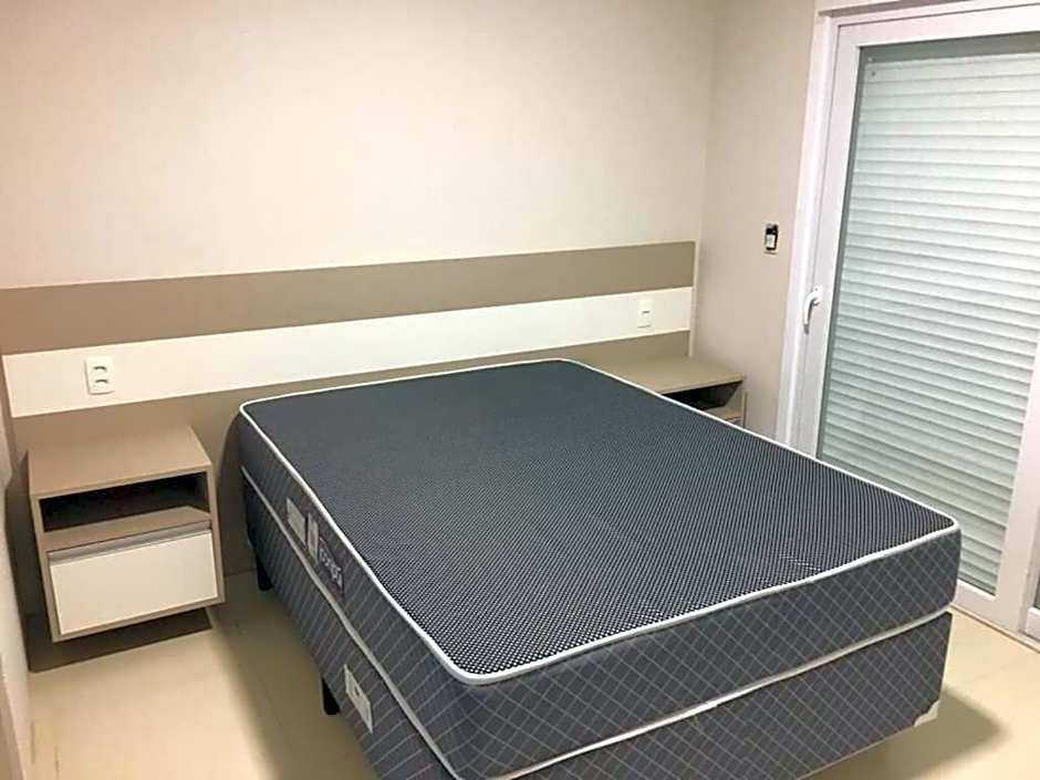 Sobrados com suíte e sacada vista ao mar