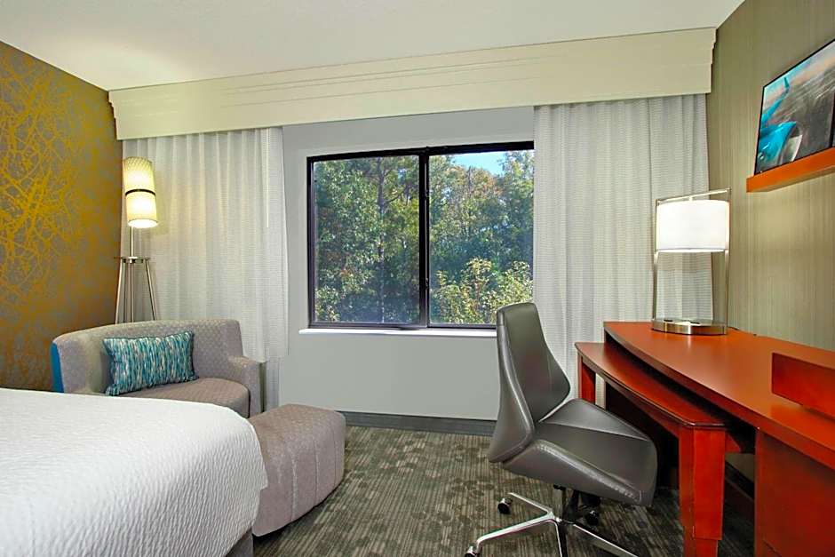 Courtyard by Marriott Atlanta Airport West