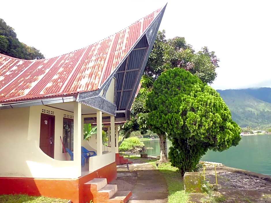 Tuk Tuk Timbul Bungalows