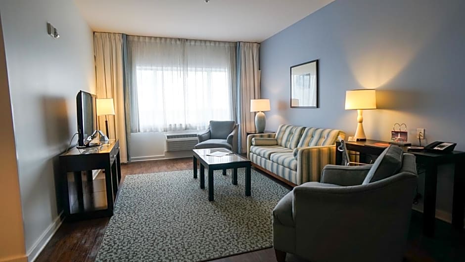 The Banyan Hotel Fort Myers, Tapestry Collection by Hilton