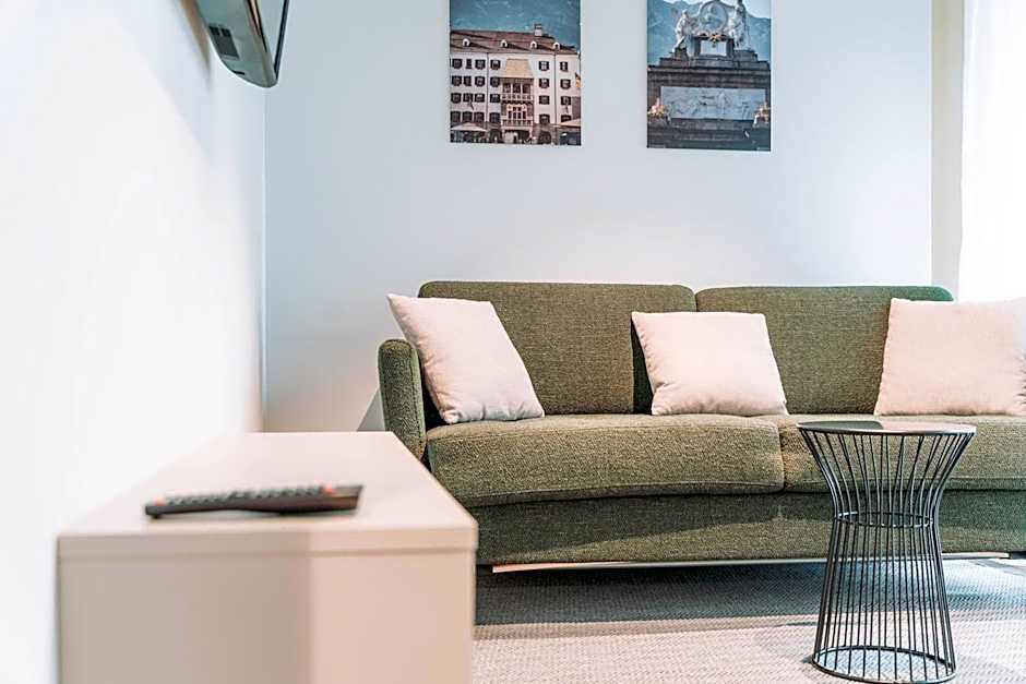 Blackhome Innsbruck City South I contactless check-in
