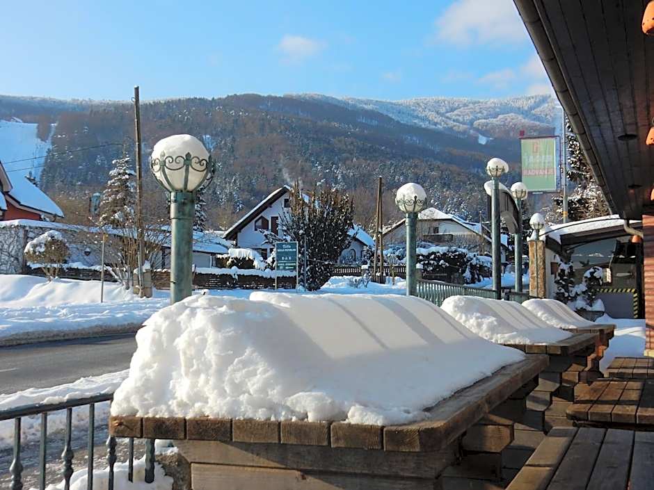 Garni Hotel & Apartments Terano