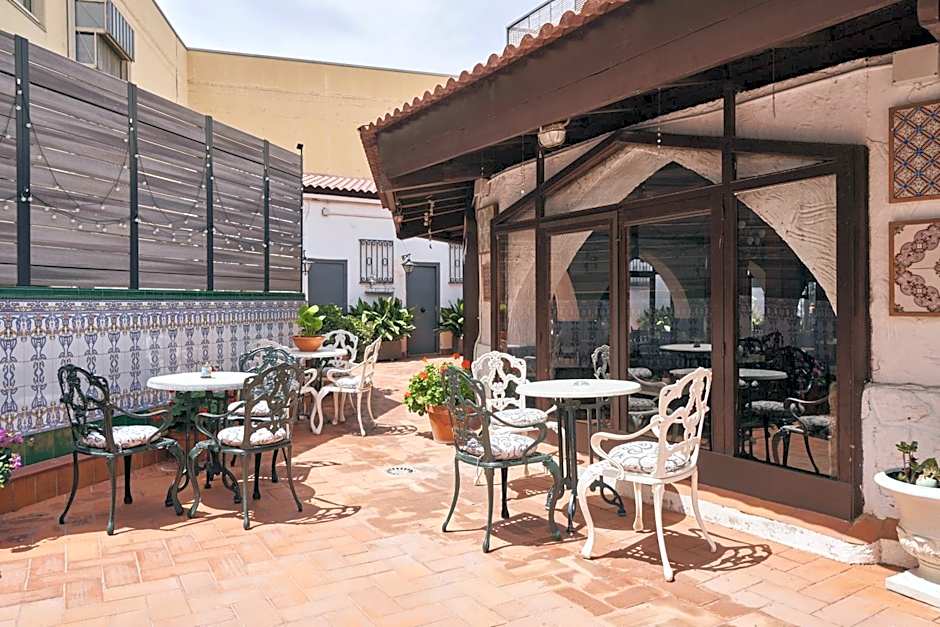 Mesón Castilla Atiram Hotels