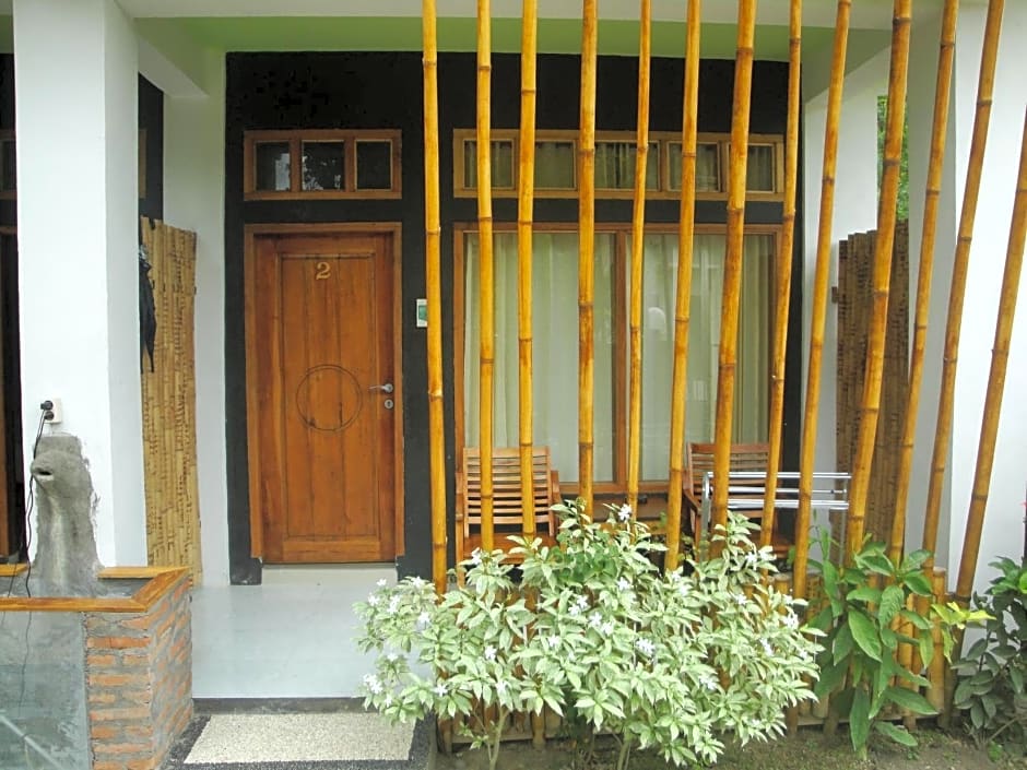 Lara Homestay