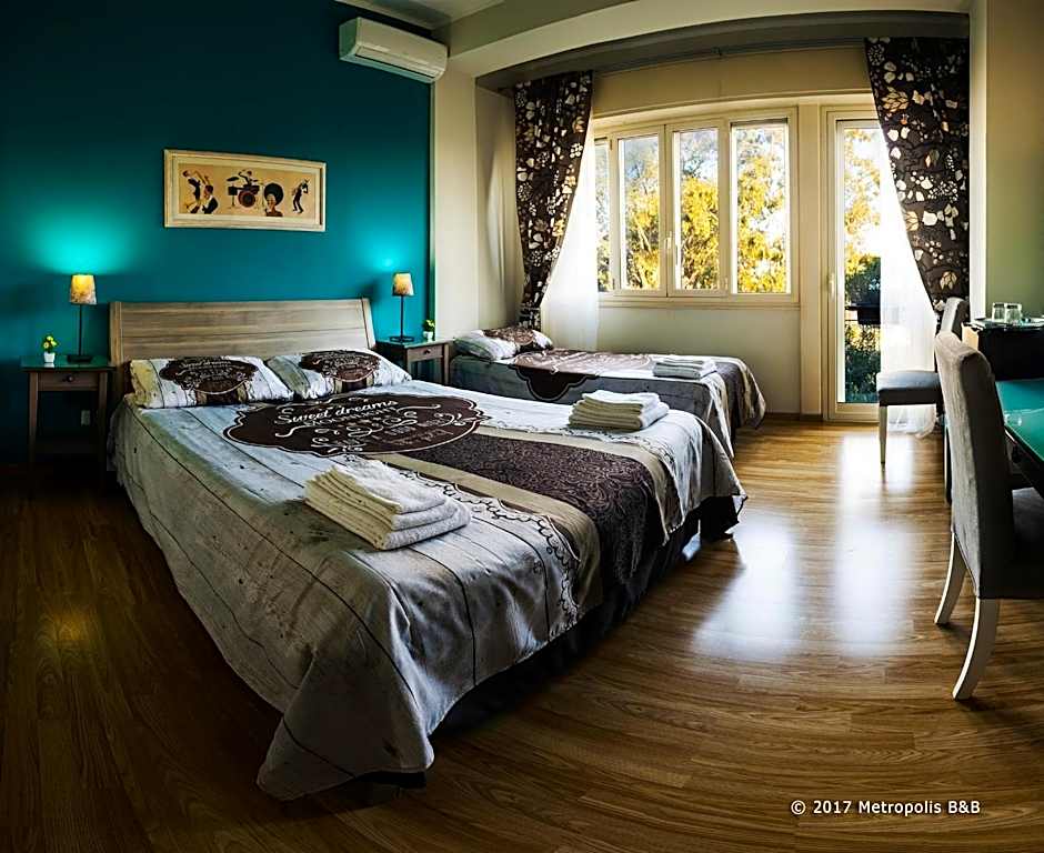 Foto 1 de 10 de Triple Room