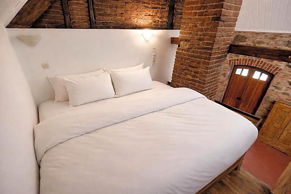 Loriet Hotel
