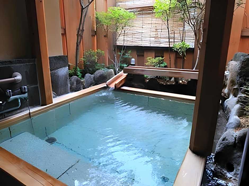 Shibu Onsen Kokuya