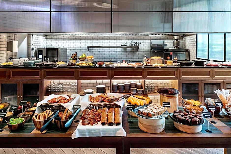 Hotel Paseo del Arte, a member of Radisson Individuals