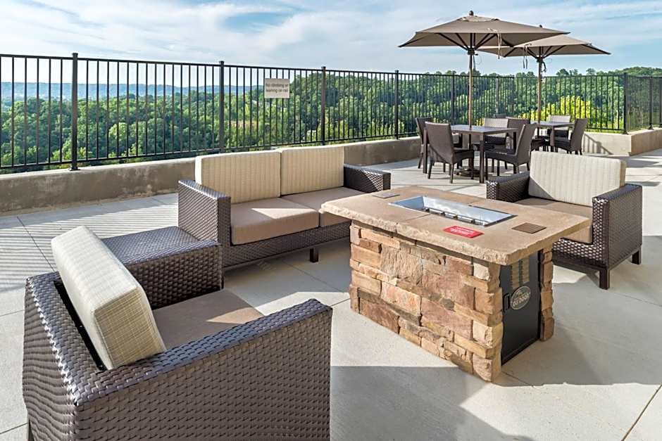 Fairfield Inn & Suites by Marriott Huntington