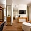 Mary Hotel