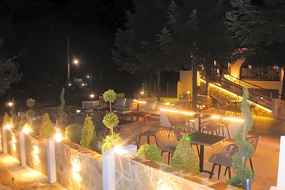 Hotel Konaki