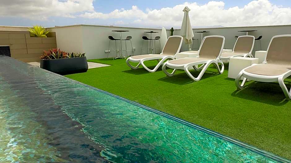 Design Plus Bex Hotel