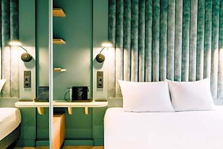 Family Room with Double Bed and Bunk Bed