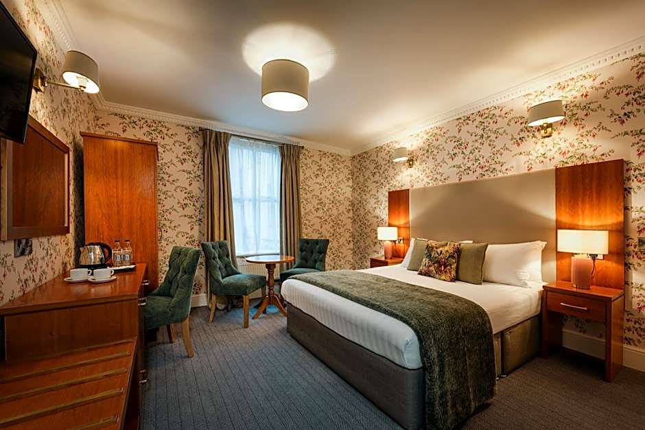 Castle Hotel