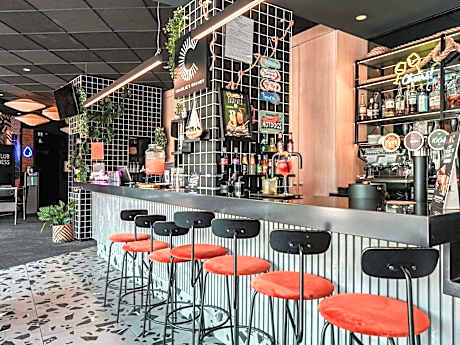 ibis Martigues