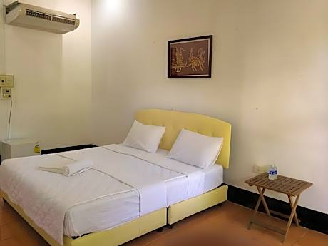 Thakhek Travel Lodge