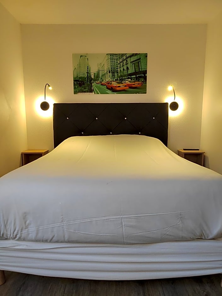 FASTHOTEL PARIS OUEST BOUAFLE