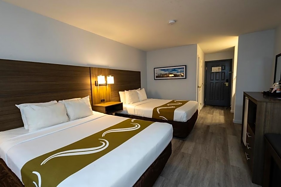 Quality Inn & Suites Tulare